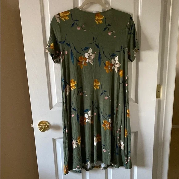 Old Navy Green Sundress Mini Casual Crew Neck - Picture 2 of 4